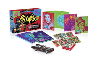Illustration for article titled Entire 60s BATMAN TV series on Bluray coming soon